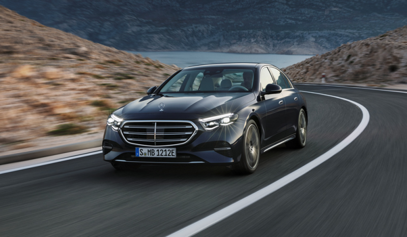 Mercedes_Benz_E_Class_Luxury