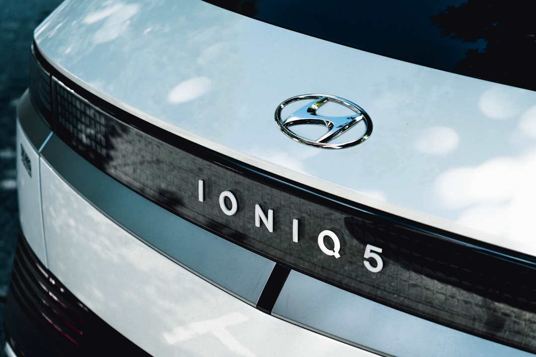 modern_electric_car_detail