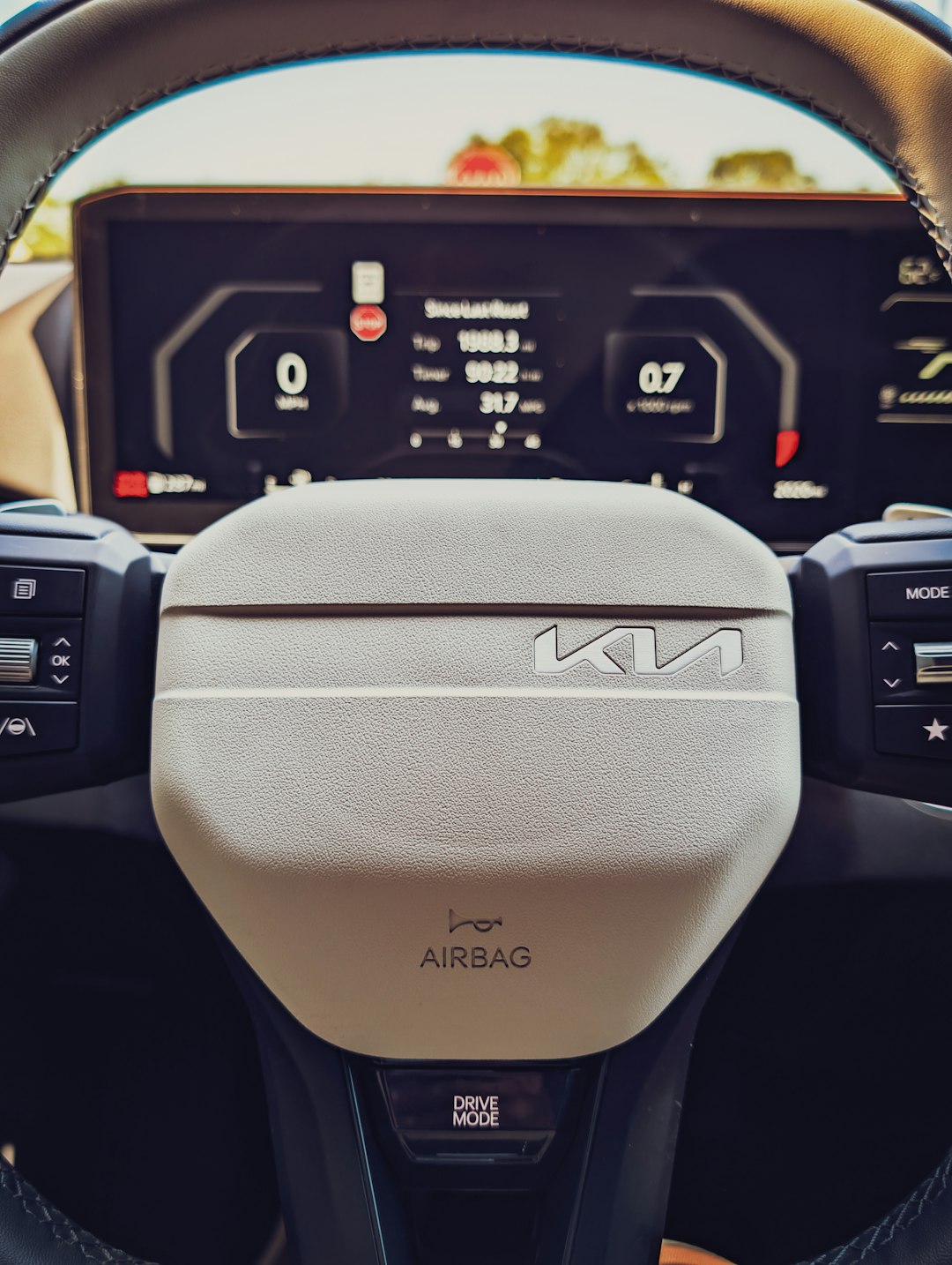 Modern_Sedan_Dashboard